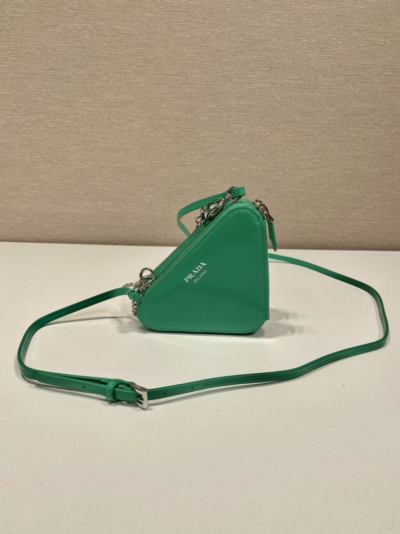 Pra*a triangle pouch